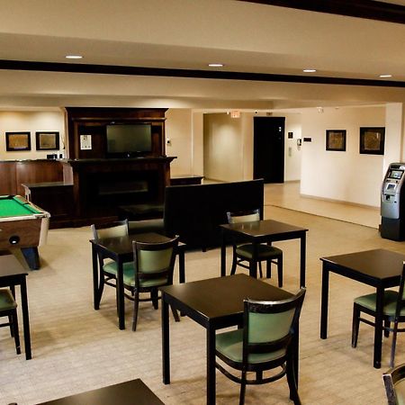 Black Gold Suites Stanley Экстерьер фото