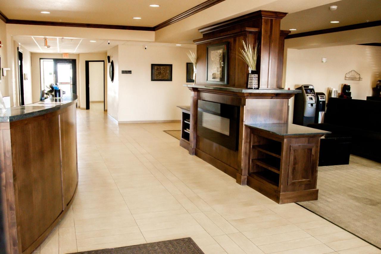 Black Gold Suites Stanley Экстерьер фото