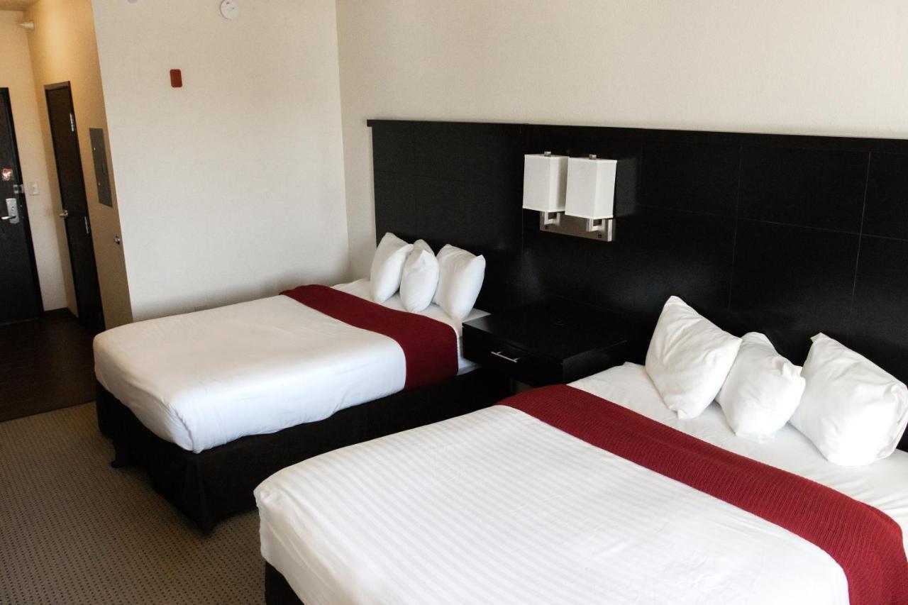 Black Gold Suites Stanley Экстерьер фото
